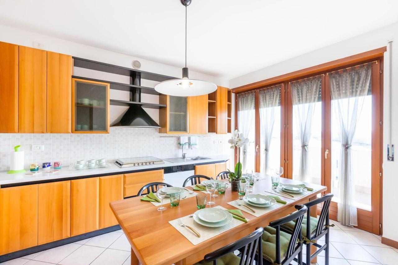 Attico Ai Cedri Apartment Verona Ruang foto